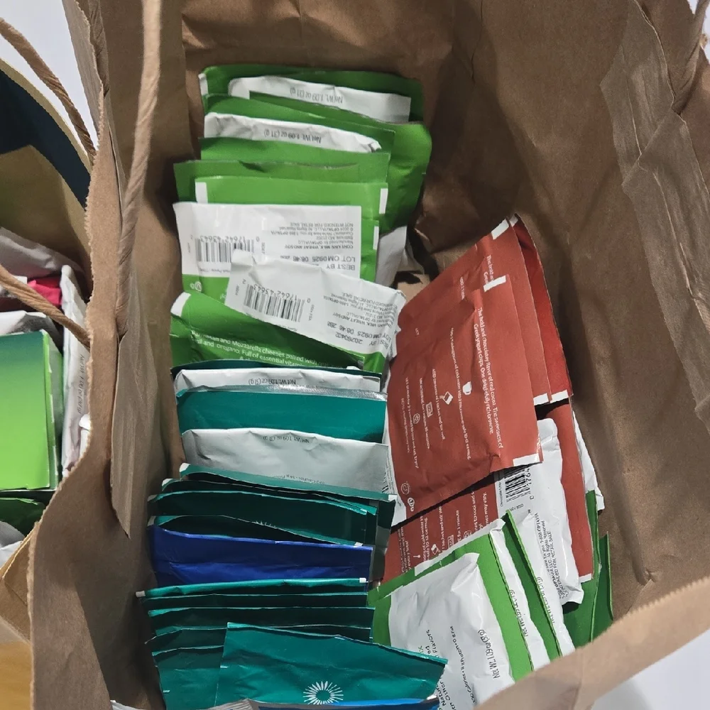 Assorted Bags Collection Optavia - Picture 1 of 3